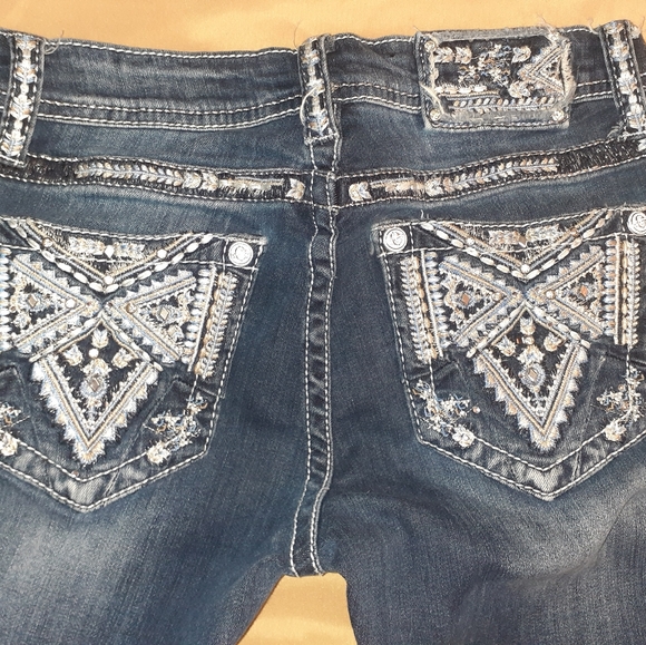 Like new Womens Grace Jeans - Picture 4 of 5